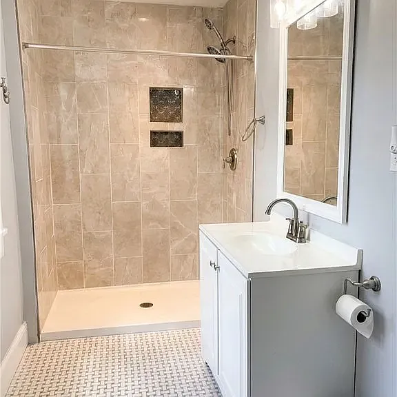 308 Maple Ln — Photo 10