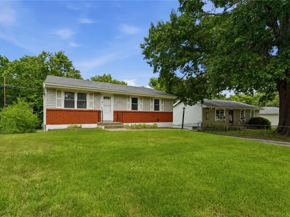 5520 NE 59th Ter, Kansas City, MO 64119