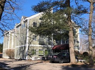 10 Donald St APT 3, Weymouth, MA 02188