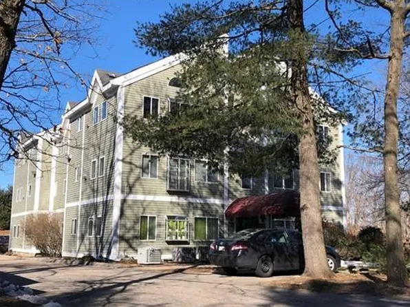 10 Donald St, Weymouth, MA 02188