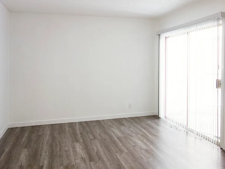 Park Plaza LLC — Photo 10