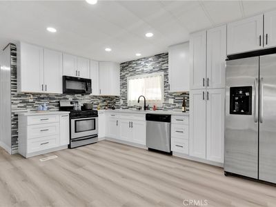 13878 Victoria Dr, Victorville, CA, 92395