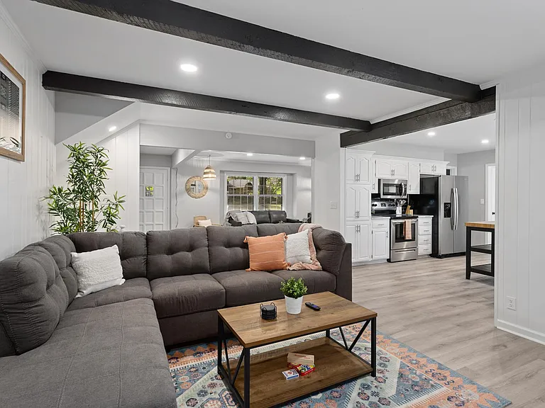 9305 Lamar Ave — Photo 15