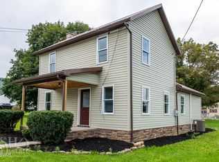 1692 Long Run Rd, Mill Hall, PA 17751