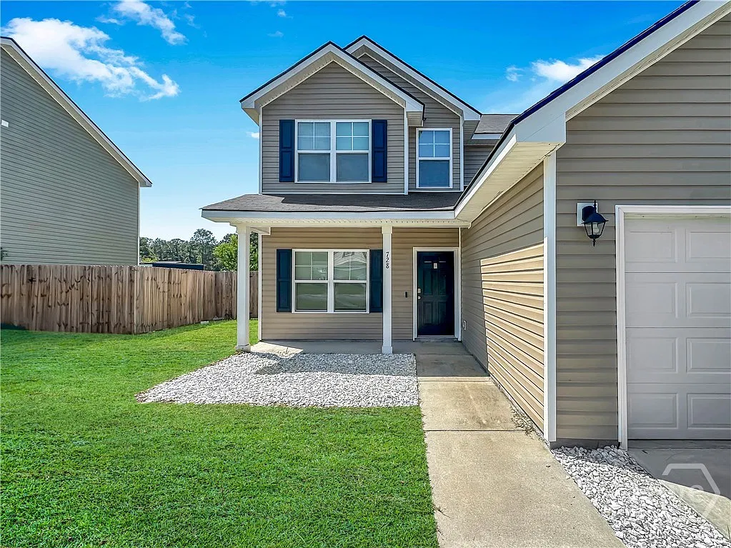 3 bed, 2.5 bath, 1591 sqft, $1,950 — Photo 4