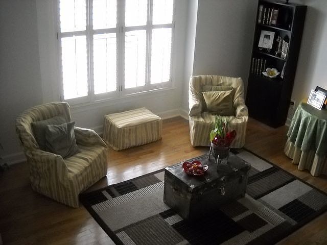 2nd image of 4016 Berkshire Ct