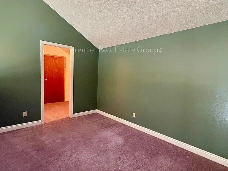 144 W Rockrimmon Blvd #303 — Photo 8