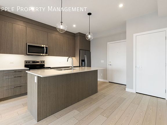 2nd image of 60 Skyview Ranch Rd NE #3604