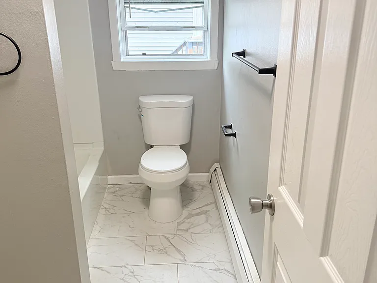 1387 Quinnipiac Ave #2 — Photo 16
