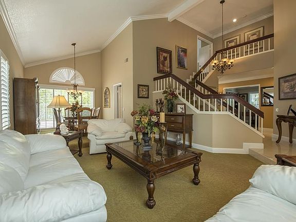 3rd image of 2251 Bloomfield Ln