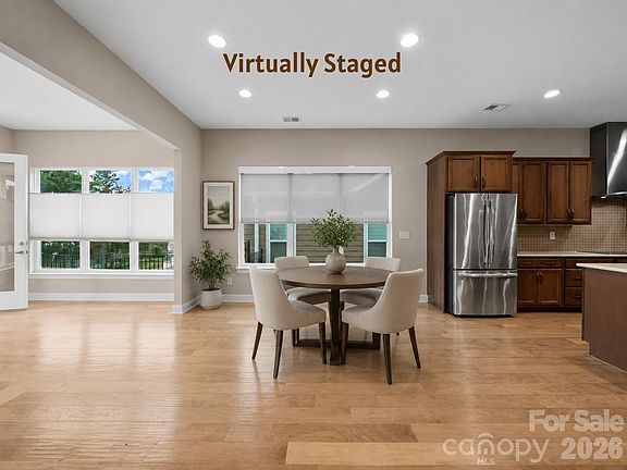4th image of 253 Stone Mountain Way