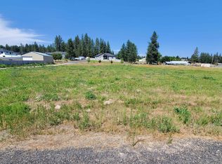 3521 E Chattaroy Rd, Chattaroy, WA 99003