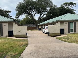 307 N Ormsby St #205-309, Alvin, TX 77511