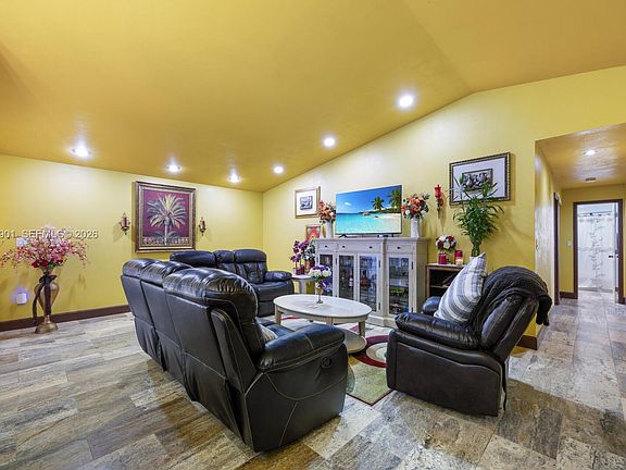 4th image of 13850 SW 285th Ter