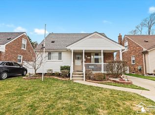 9624 Ruth Ave, Allen Park, MI 48101