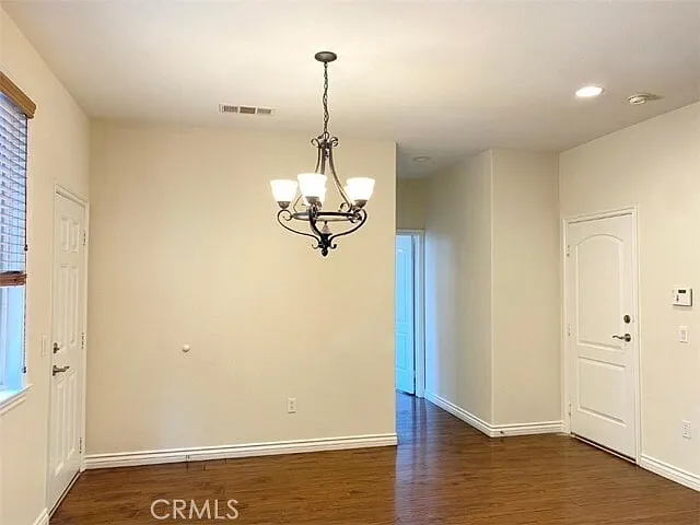 5531 Sultana Ave — Photo 6