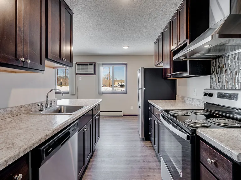 Diamond Eight Terrace — Photo 12