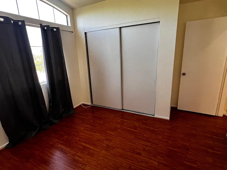 4813 Bridle Ct — Photo 13