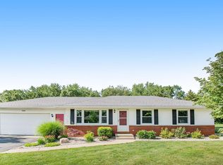 5285 Plantation Ave, Vicksburg, MI 49097