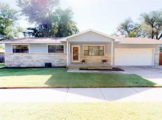 1057 N Compton St, Wichita, KS 67212