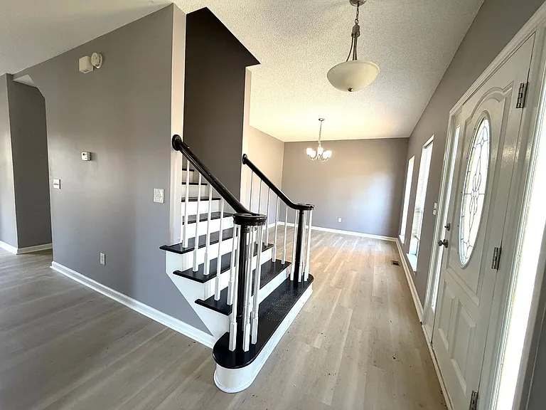 2205 Springer Walk — Photo 4