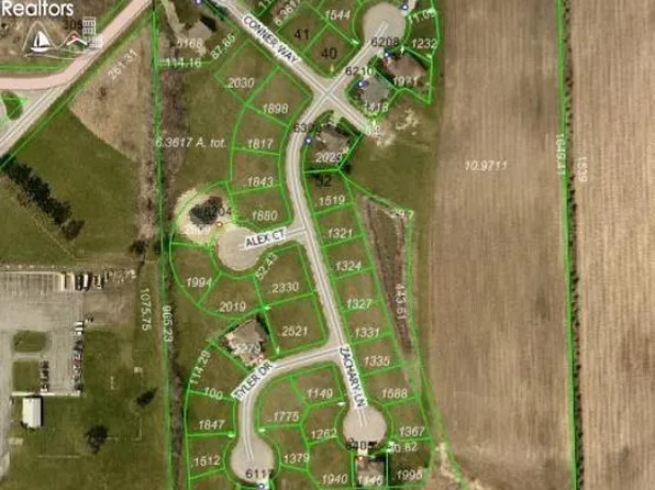 39 Zachary Dr, Sandusky, OH 44870