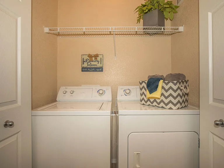 2b2 Model 1141 SQFT 2 Bed 2 Bath