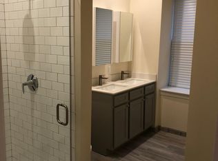 2122 Locust St #1, Philadelphia, PA 19103