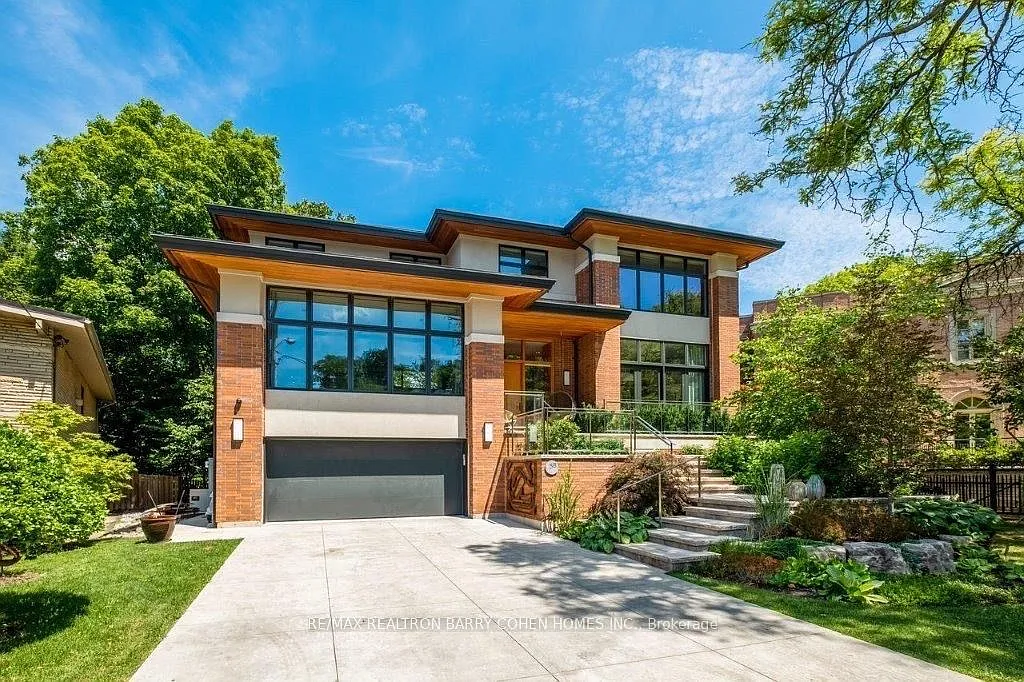 8 bed, $19,900 — Photo 1