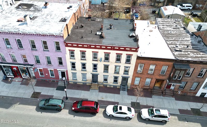 5th image of 278-280 4th Street