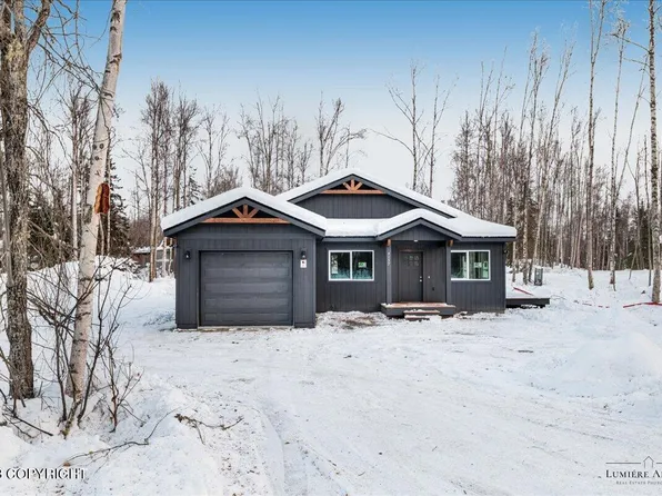9157 S Twilight Dr, Wasilla, AK 99623