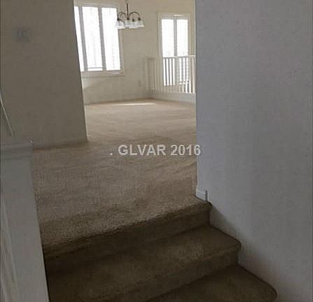 3rd image of 220 Tayman Park Ave