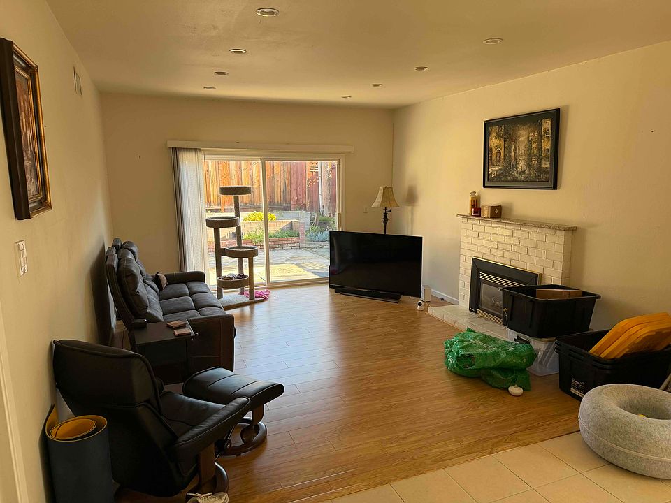 1st image of 5968 Dunn Ave