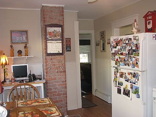 4th image of 45 Los Robles St