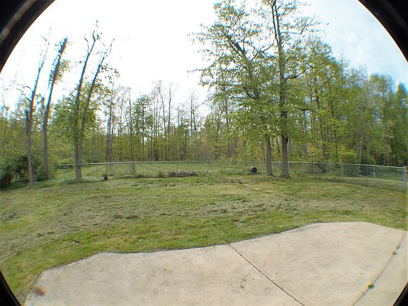 3rd image of 13054 Cherry Ln