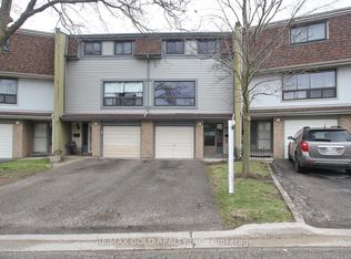 62 Ashton Cres E #62, Brampton, ON L6S 3J9