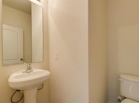 5th image of 8904 Highland Orchard Dr
