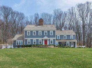 6 Barberry Row, Chester, NJ 07930