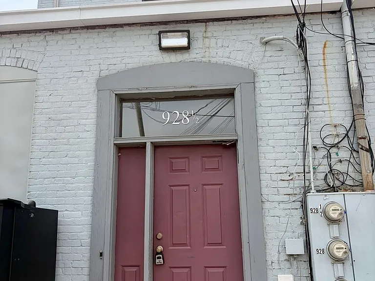 916-928 Main St — Photo 17