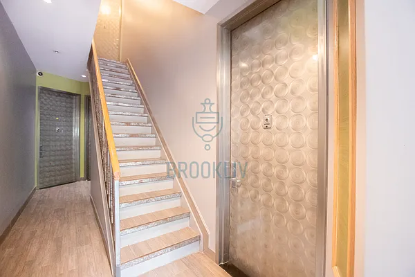 Rented by null | media 28