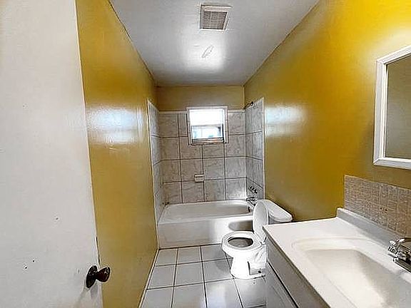 4th image of 7823 Kimberly Blvd
