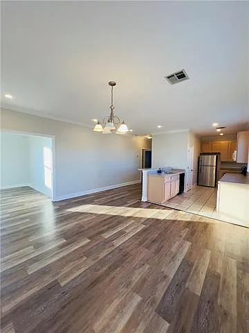 Building Photo - 5007 Towering Oaks Ave