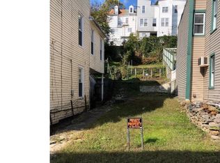 512 E Market St, Pottsville, PA 17901
