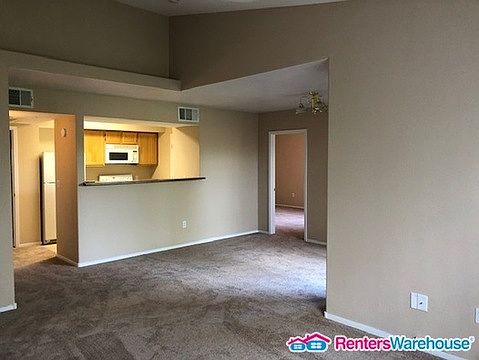 3rd image of 45 Maleena Mesa St APT 823