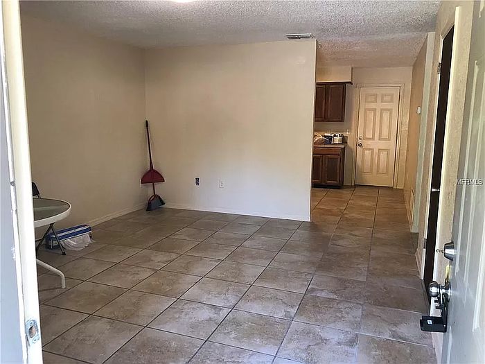 1st image of 1112 Birchwood Ct Unit 1