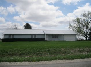 19485 County 24 Hwy, Farmington, IL 61531