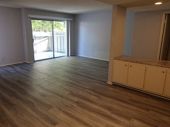 4th image of 11607 Acama St APT 12