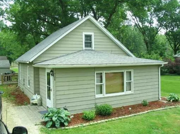 328 Marsh Dr, Saint Marys, OH 45885