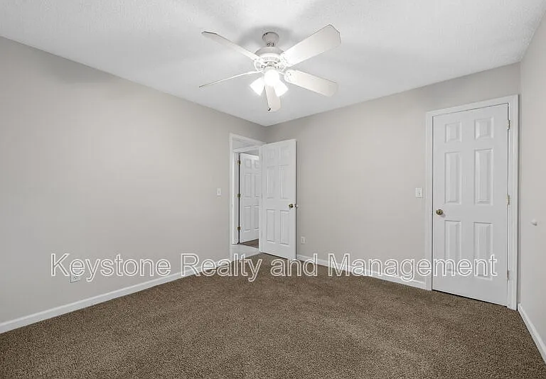 1375 Thompsonville Ln #3 — Photo 14