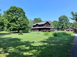 61 Blockhouse Rd, Essex, NY 12936